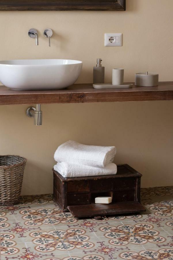 Dimora Botteghelle Bed & Breakfast ตราปานี ภายนอก รูปภาพ